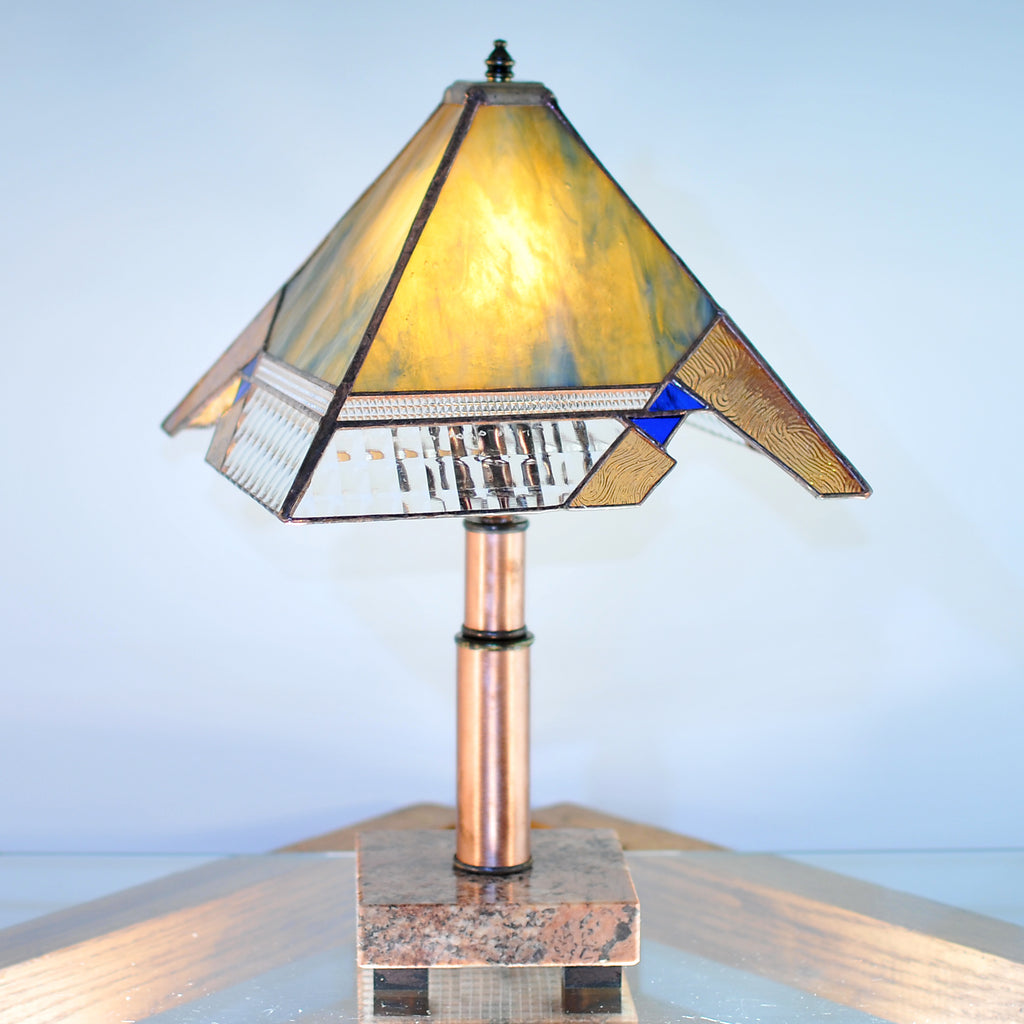 Small stained glass lamp with architectural lines. Mission style / Prairie style.